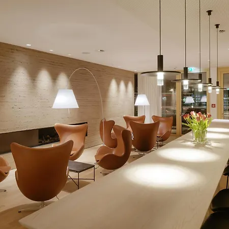 Flint Hotel 4*
