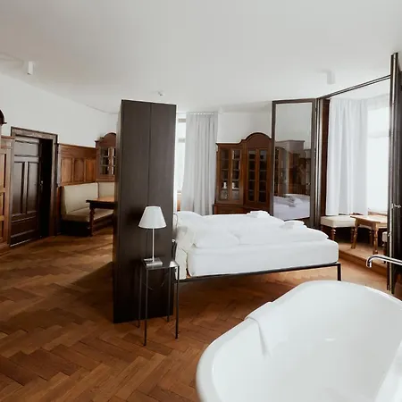 Flint دورنبيرن